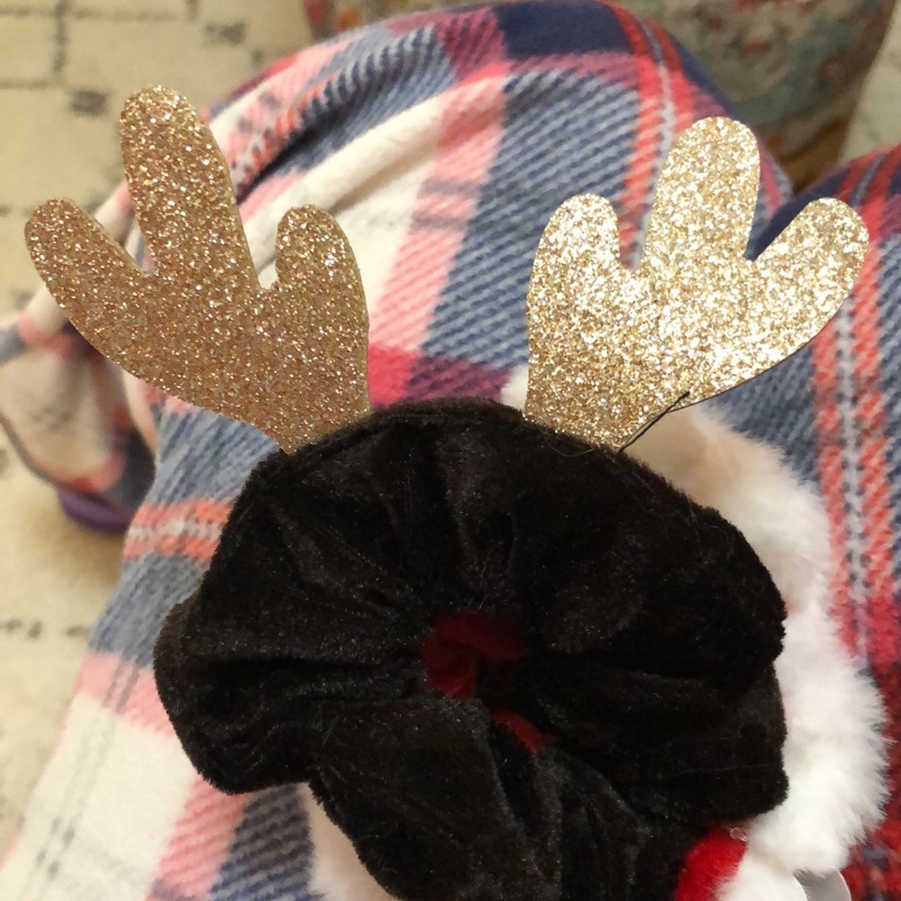 Scrunchies-Qty 2 Per Package-Reindeer Antlers & Santa Colors-NWT by Claire’s